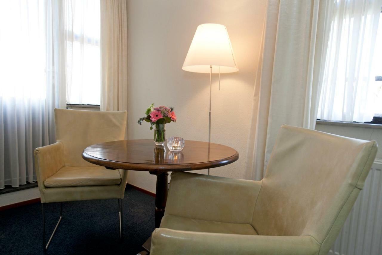 Bed And Breakfast Holter Enschede Bagian luar foto